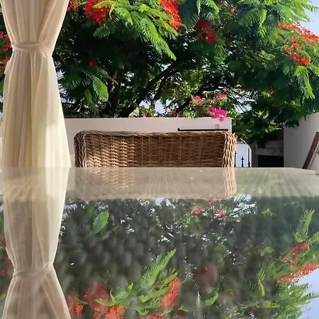 Garoe Semesterbostad